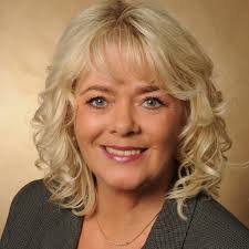 Andrea Lieb's Instagram, Twitter & Facebook