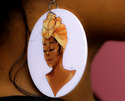 The length of the drop earrings will accentuate your neck and shoulder line whilst the dramatic earring drop will balance the classic nature of the chignon hair style. Earrings For Short Natural Hair From Plus Size Boutiques On Instagram