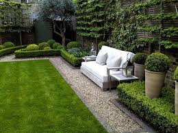 When choosing a border, be sure to consider your budget. Top 15 Best Garden Design Ideas For Small Gardens And Shady Areas Home And Gardens