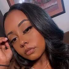 Tamia Lee (@tamialeee_)