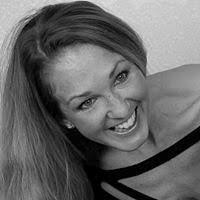 Elise Ball's Instagram, Twitter & Facebook