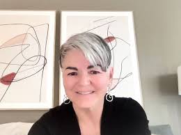 Jennifer Ann, Psychic Medium