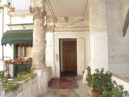2 balconi con doppia esposizione. Sorrento Appartamento Centralissimo In Vendita Va102 Coppola Immobiliare