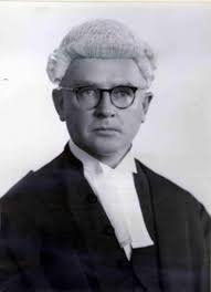 Court dress, an enduring rule of etiquette