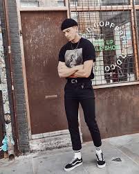 Pin By Thread Wallets On Beanies For Men Slouchy Beanie Mens Beanie Fashion Beanie Outfit Men Mens Fashion Streetwear Mens Fashion Inspiration Mens Street Style We ♥ outfits | gap. mens fashion streetwear