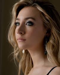 Saoirse ronan secretly dating someone? Saoirse Ronan Biography Age Net Worth Height Weight Size Films