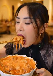 Mukbang Rose Tteokbokki di Citra 6 Tanpa Waiting List