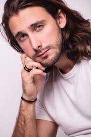 Emiliano zurita was born on october 29, 1993 in mexico city, distrito federal, mexico as emiliano zurita bach. Emiliano Zurita