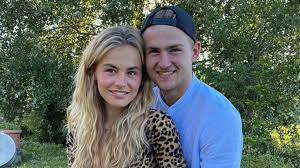 Manchester united transfer target matthijs de ligt 'likes' rio ferdinand's post celebrating champions league win. Matthijs De Ligt Zet Jarige Vriendinnetje In Het Zonnetje Rtl Boulevard