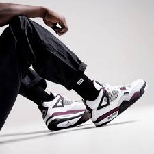 Ils concernent principalement des tenues d'entraînement, mais. Nike Air Jordan 4 Psg Alle Release Infos Snkraddicted