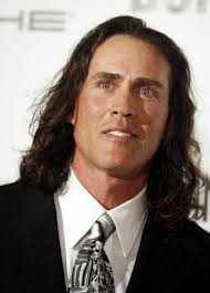 Depois de semanas a receber cuidados paliativos em casa, joão. Joe Lara Interprete De Tarzan Morre Aos 58 Anos Em Acidente De Aviao Pop Arte G1