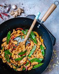 Easy Chicken Stir Fry Recipe With Vegetables And Cashew Blondelish Com Recipe Stir Fry Recipes Chicken Chicken Stir Fry Easy Chicken Recipes