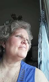 Leanna Morin's Instagram, Twitter & Facebook