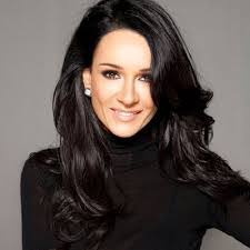 Tracy Macgillivray's Instagram, Twitter & Facebook