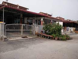 93 jalan bunga raya 2/1 ，taman bunga raya 1. 1 Stry Taman Bunga Raya Bbst Sepang Property Patio Outdoor Decor