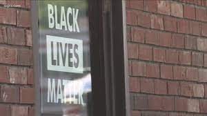 Planned Parenthood Says Incident Involving West Seneca Police Office Was Over Black Lives Matter Sign Wgrz Com