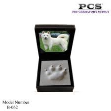 Print can be personalized with your pet's name engraved beneath the paw print and may also be used as an ornament. China Paw Print Clay Boxes China Paw Clay Kits And Pet Clay Box Price