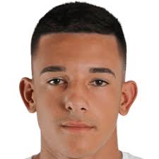 Peer koopmeiners is a dutch footballer who currently plays as a midfielder for jong az.1. Peer Koopmeiners Vs Kennedy Compare Now Fm 2019 Profiles