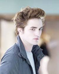 Robert Pattinson Haircut Photos From Twilight Edward Cullen Robert Pattinson Twilight Edward