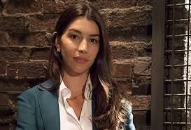 Svu follows an elite squad of detectives who investigate sexually based crimes in new york city. Law And Order Svu Cast Jamie Gray Hyder Series Regular In Season 21 Tvline