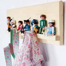 15 Idees Pour Faire Des Objets De Deco Et Accessoires Geniaux Avec Les Vieilles Affaires De Bebe Porte Manteau Enfant Porte Manteaux Deco Enfant