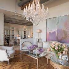 Decorator for hire offers hourly design consultaiontions for $100 an hour with a 2 hour minimum. Ami Austin Interior Design