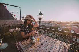 En effet, les deux permis sont interdépendants. Ces Metiers Qui Permettent De Voyager L Oiseau Rose