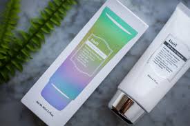 Gerade im gesicht ist dies gold wert, da man keinen film hat und die creme so auch bspw. Veganer Sonnenschutz Aus Korea Klairs Soft Airy Uv Essence Spf 50 Pa Simply Vegan