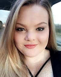 Lacy Rollins's Instagram, Twitter & Facebook