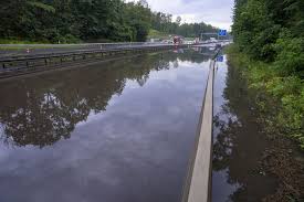 Die schöne dame ist 5 jahre alt, 20 cm groß und wurde in der. Wetter Horror Aktuell Starkregen Flutet Ganze Landstriche Wetter Chaos Nimmt Kein Ende News De