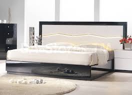 Black And White Bedroom With Led Lights Turin Black And White Lacquer Bed With Led Lighting By J M Platform Bed Upholstered Platform Bed Furniture