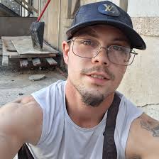 Playing zombies mode alone