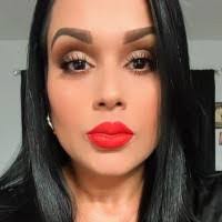 Elsie Roman's Instagram, Twitter & Facebook