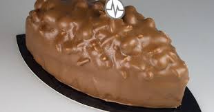 Notre Avis Sur Le Cake Gianduja Noisettes Realise Par La Patisserie Christophe Michalak Idee Gateau Mini Desserts Patisserie