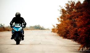 New yamaha r15 version 2.0 launched at rs 1.19 on road price. Yamaha R15 Wallpaper 03 Iamabiker Iamabiker Everything Motorcycle