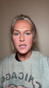 Georgia Peyton's Instagram, Twitter & Facebook