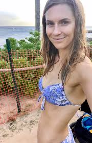 Lea May Currier - Free pics, galleries & more at Babepedia