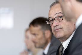 Lorsque l'on se rend compte que l'on ne peut pas atteindre l'objectif, il faut en tirer les conséquences, explique guy parmelin dans une. Handel Usa Schweiz Wartet Auf Signale