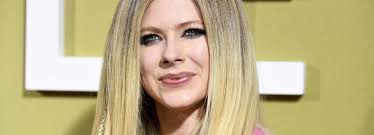 Последние твиты от avril lavigne (@avrillavigne). Kak Vyglyadit Buntarka Avril Lavin Sejchas Foto