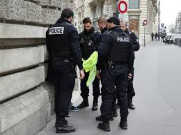 Timide Mobilisation Des Gilets Jaunes Pour Leur Acte Vii Loop News