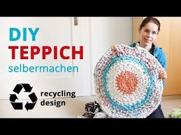 Diy korb hakeln gratis anleitung fur ein hakelkorbchen. Teppich Selber Machen Recycling Diy Alte Kleidung Stoffe Verarbeiten Teppich Recycling Diy Recycling
