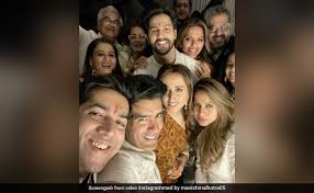 Manish Malhotra Had This Much Fun At Varun Dhawan Natasha Dalal S Wedding It will be a grand summer wedding, spanned over a week, with all the events including mehendi, sangeet and reception—and. fun at varun dhawan natasha dalal s wedding