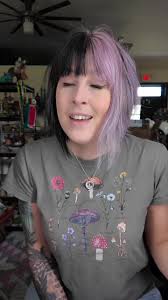 Whether you're a buyer or a seller, you can find the best of both worlds