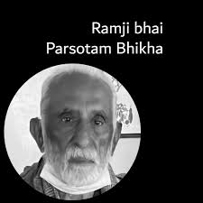 Namaste, JSK, JSN, I am Jasmita Tulsi (Harribhai) I would like to share  this picture of my family. I am Ashwin and Rekha Harribhai's daughter. Our  family owned Springbok Steam Laundry for