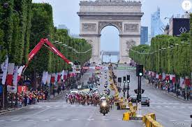 Daniel mangeas vous a envoyé une lettre. Arrivee De La 104eme Edition Du Tour De France Sur Les Champs Elysees A Paris Le 23 Juillet 2017 C Giancarlo Gorassini Bestimage Purepeople