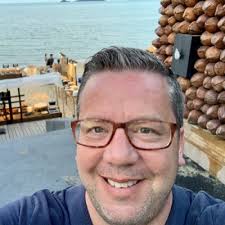 Another legend of the Culinary world has left us .