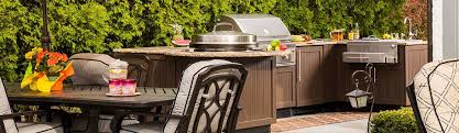 Maximize outdoor kitchen counter space withmaximize outdoor kitchen counter space with a. Outdoor Kitchens Cooking Penn Stone