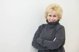 Cecília esztergályos is a 77 year old hungarian actress. Kulonos Szinhazi Titkot Fedett Fel Esztergalyos Cecilia Ripost