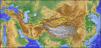 The silk road (丝绸之路 sī chóu zhī lù), also known as the silk route, is not a single road, but a network of historical trade routes across asia from china to europe. Silk Road Wikipedia