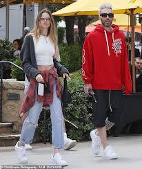 Behati prinsloo ретвитнул(а) simone biles. Adam Levine And Behati Prinsloo Grab Lunch With Friends In Montecito After Purchasing 22 7m House Todayuknews